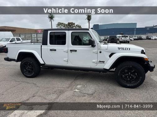 2021 Jeep Gladiator Sport