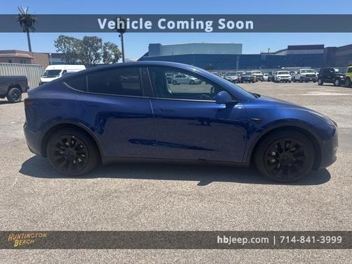 2023 Tesla Model Y Long Range