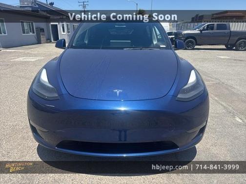 2023 Tesla Model Y Long Range