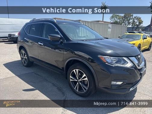 2020 Nissan Rogue SV