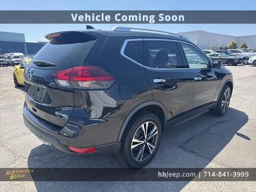 2020 Nissan Rogue SV