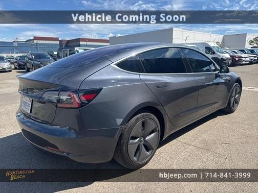 2018 Tesla Model 3 Mid Range