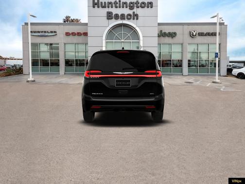 2026 Chrysler Pacifica Pinnacle