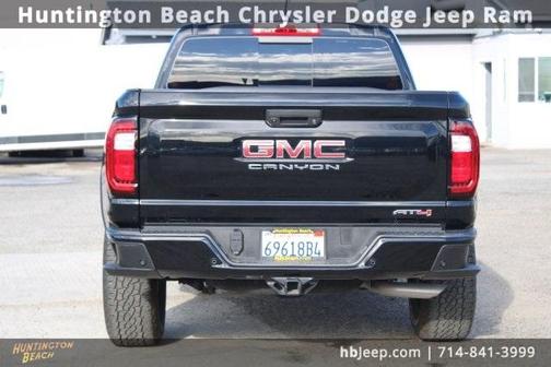 2023 GMC Canyon AT4