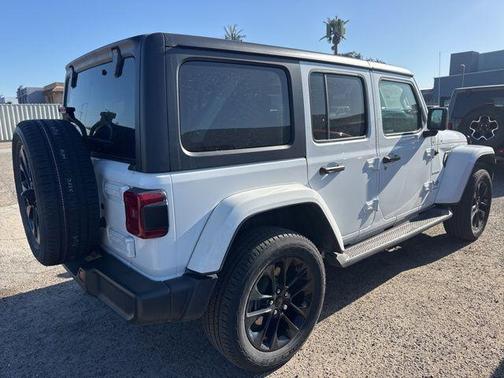 Bright White Clearcoat 2023 Jeep Wrangler 4xe Sahara