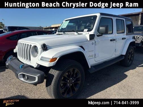 Bright White Clearcoat 2023 Jeep Wrangler 4xe Sahara