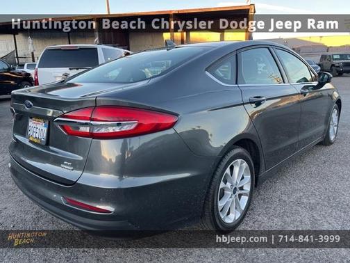 2020 Ford Fusion Hybrid SE
