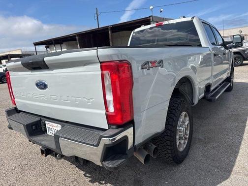 Avalanche 2025 Ford F-250 XLT