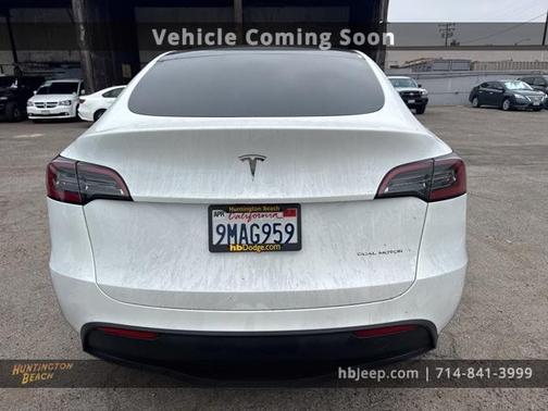 2024 Tesla Model Y Long Range