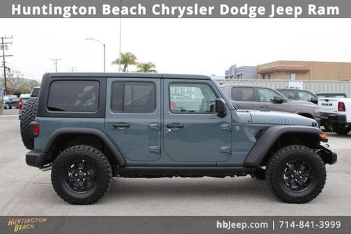 2025 Jeep Wrangler 4xe Sport