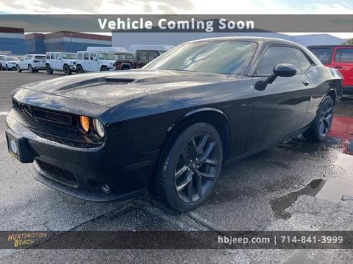 2022 Dodge Challenger SXT