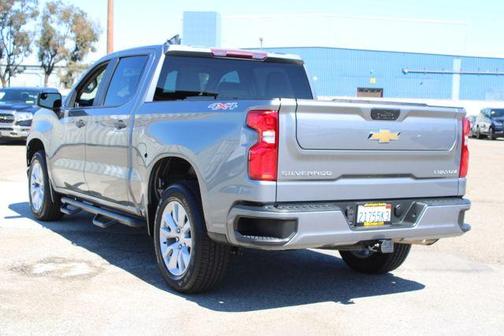 2022 Chevrolet Silverado 1500 Limited Custom