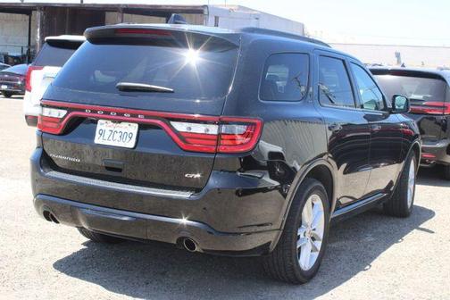Black Clearcoat 2024 Dodge Durango GT