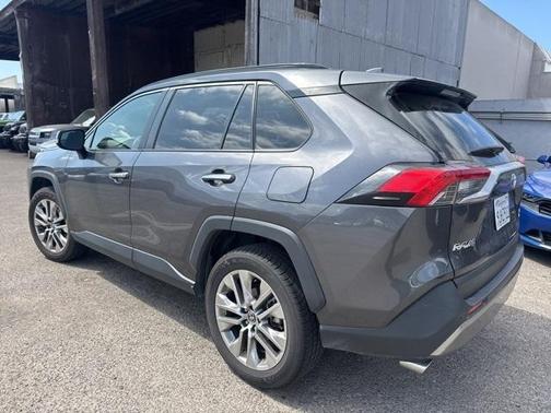 2023 Toyota RAV4 Limited