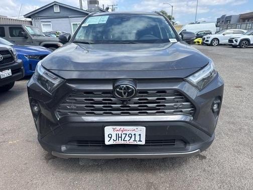 2023 Toyota RAV4 Limited