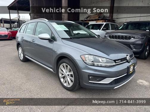 2019 Volkswagen Golf Alltrack TSI S