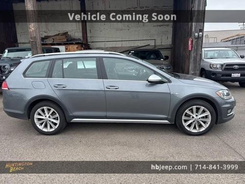 2019 Volkswagen Golf Alltrack TSI S