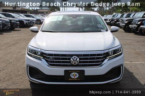 2020 Volkswagen Passat 2.0T R-Line