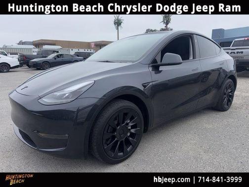 2024 Tesla Model Y Long Range
