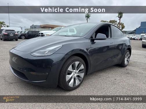 2024 Tesla Model Y Long Range