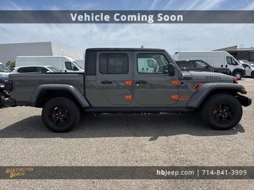 2021 Jeep Gladiator Sport