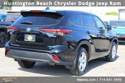 2023 Toyota Highlander Hybrid LE