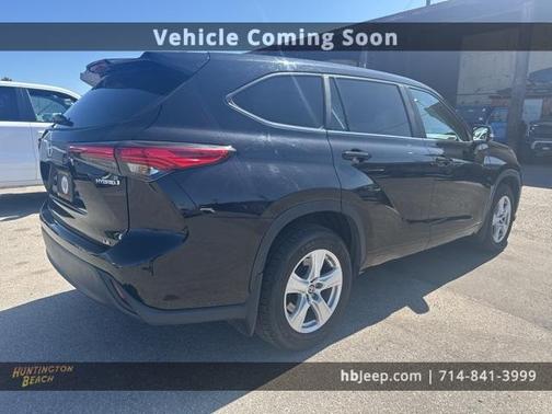 2023 Toyota Highlander Hybrid LE