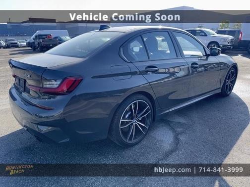 2022 BMW 330 i xDrive
