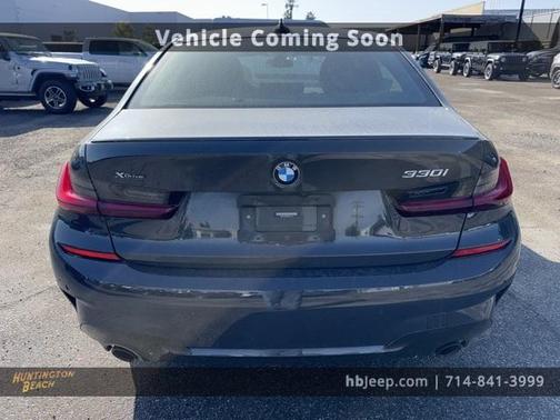 2022 BMW 330 i xDrive