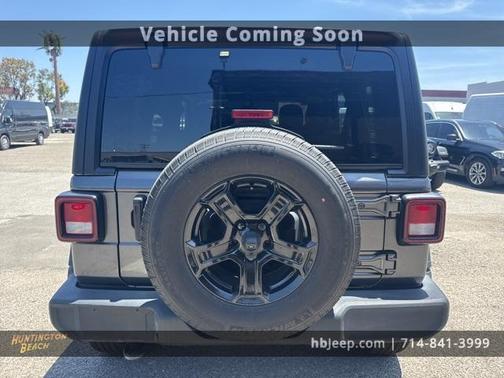 2022 Jeep Wrangler Unlimited Sport