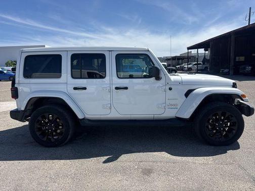 Bright White Clearcoat 2022 Jeep Wrangler Unlimited 4xe Sahara