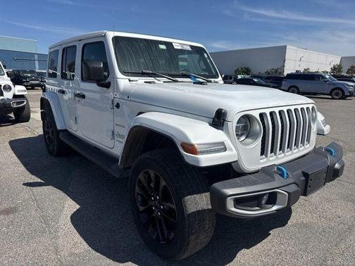 Bright White Clearcoat 2022 Jeep Wrangler Unlimited 4xe Sahara