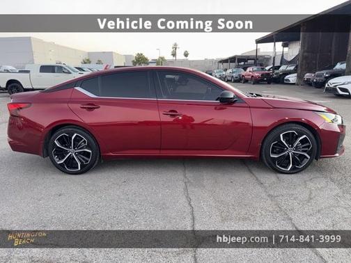 2023 Nissan Altima 2.5 SR