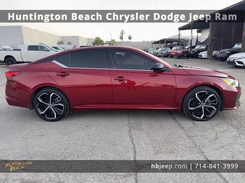 2023 Nissan Altima 2.5 SR