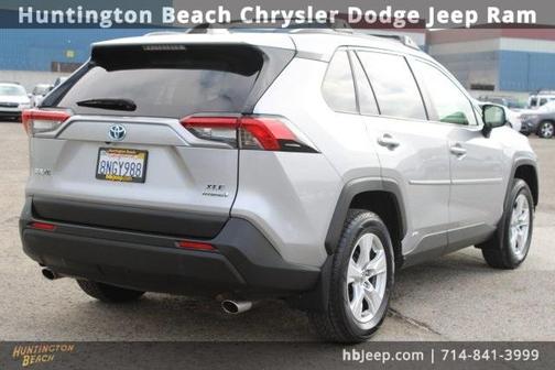 2019 Toyota RAV4 Hybrid XLE