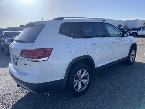 2018 Volkswagen Atlas 3.6L SE w/Technology