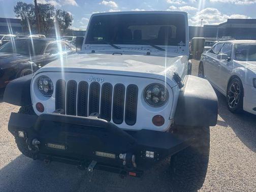 Bright White Clearcoat 2011 Jeep Wrangler Sport