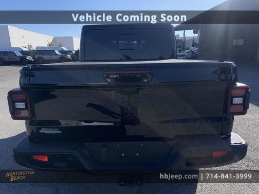 2022 Jeep Gladiator Overland