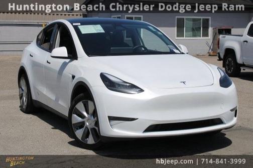 2024 Tesla Model Y Long Range