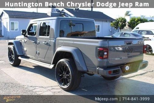 2023 Jeep Gladiator Overland