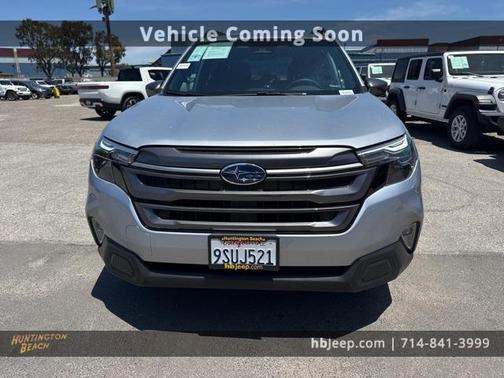 2025 Subaru Forester Premium