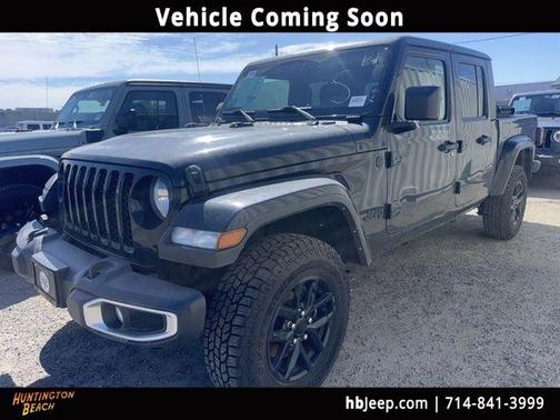 Black Clearcoat 2021 Jeep Gladiator Sport