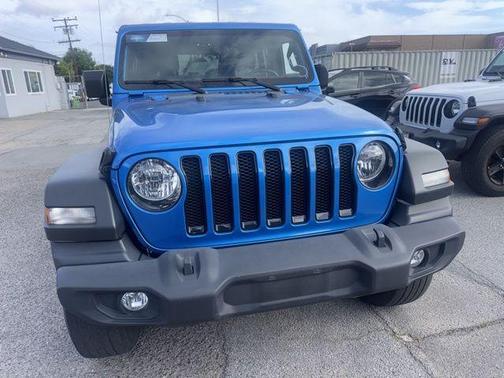 Hydro Blue Pearl 2022 Jeep Wrangler Unlimited Sport Altitude