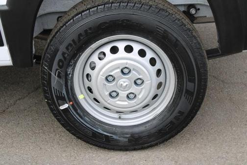 2025 RAM ProMaster 1500 Low Roof