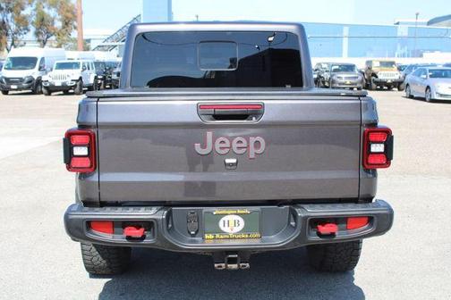 Granite Crystal Clearcoat Metallic 2022 Jeep Gladiator Rubicon
