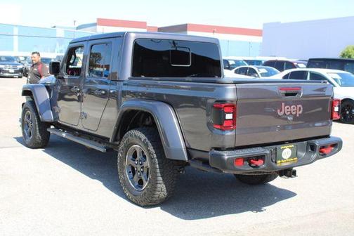 Granite Crystal Clearcoat Metallic 2022 Jeep Gladiator Rubicon