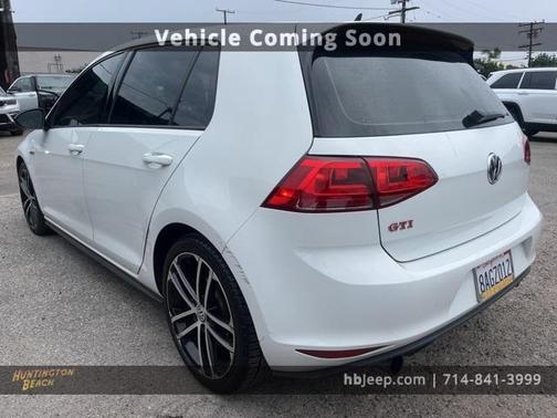 2017 Volkswagen Golf GTI Sport 4-Door