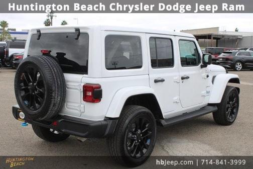 2022 Jeep Wrangler Unlimited 4xe Sahara