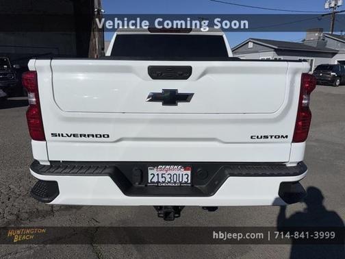 2023 Chevrolet Silverado 1500 Custom