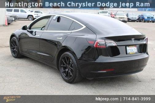 2019 Tesla Model 3 Mid Range